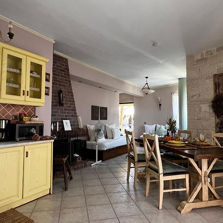 Stalis Lux Beach Apartment Ngoại thất bức ảnh